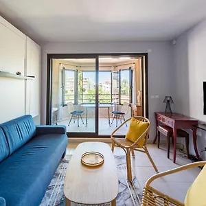  Appartement Beau Véranda à Deux Pas De La - Parking Inclus